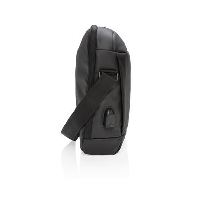 MADRID - XDXCLUSIVE RFID USB 15.6 inch Messenger Bag - Black