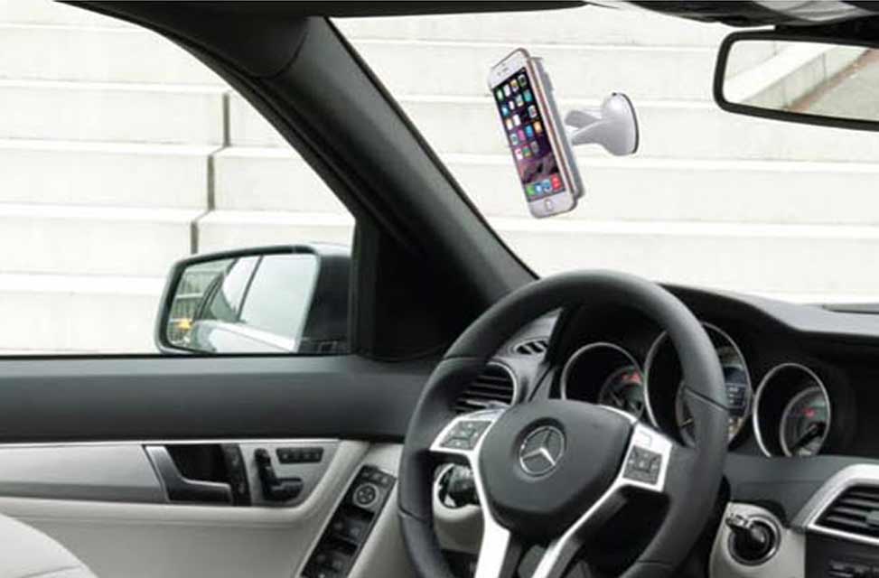 @memorii Magnla Car Phone Holder With 4000 MAh Power Bank.