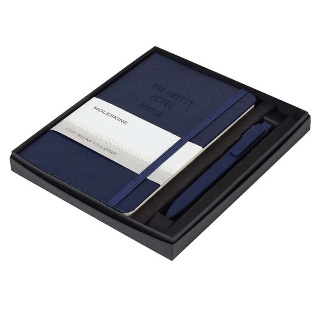 Moleskine Classic Large Notebook & Go Pen Set (Navy Blue)